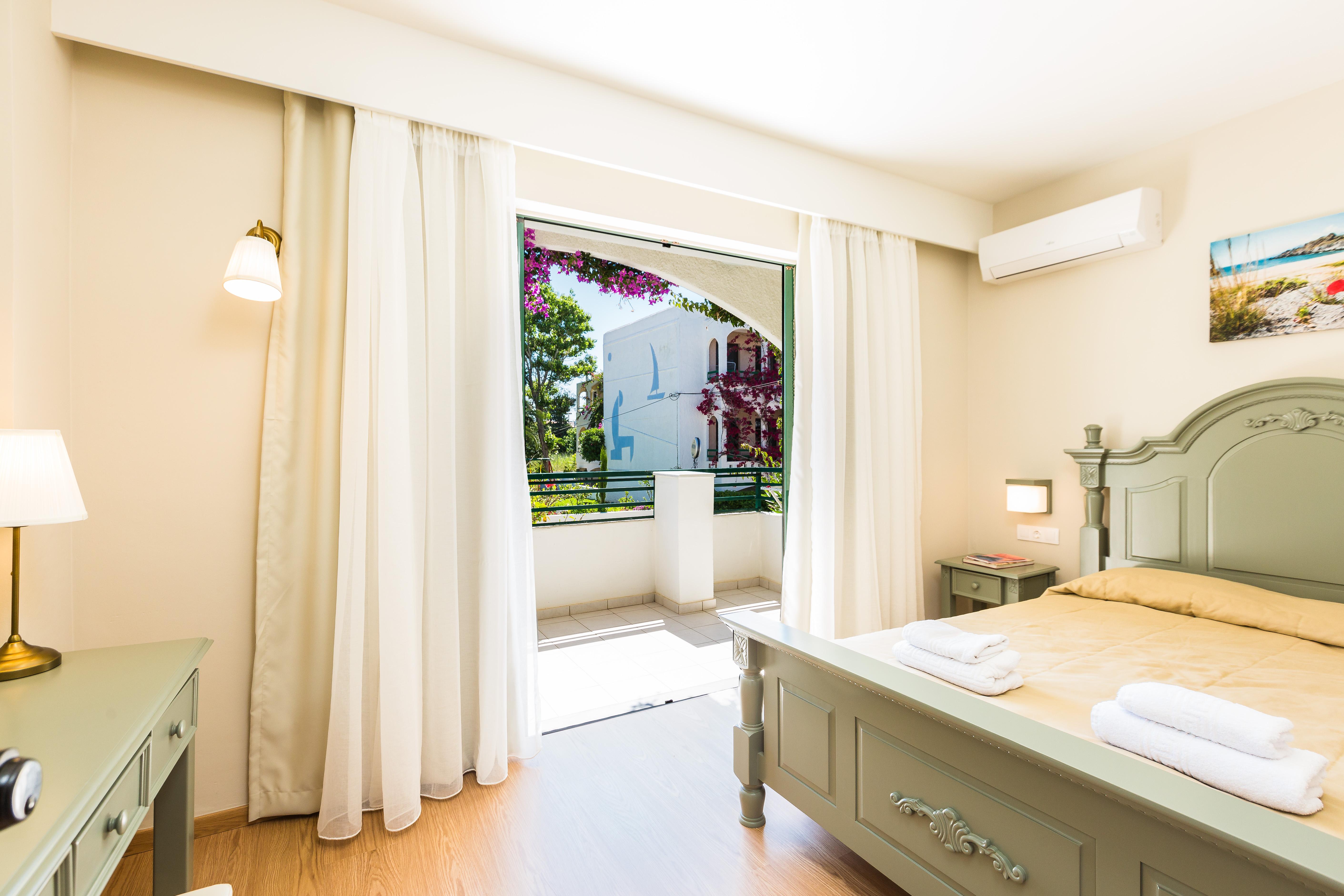 Trefon Hotel Apartments And Family Suites Platanes  Eksteriør billede