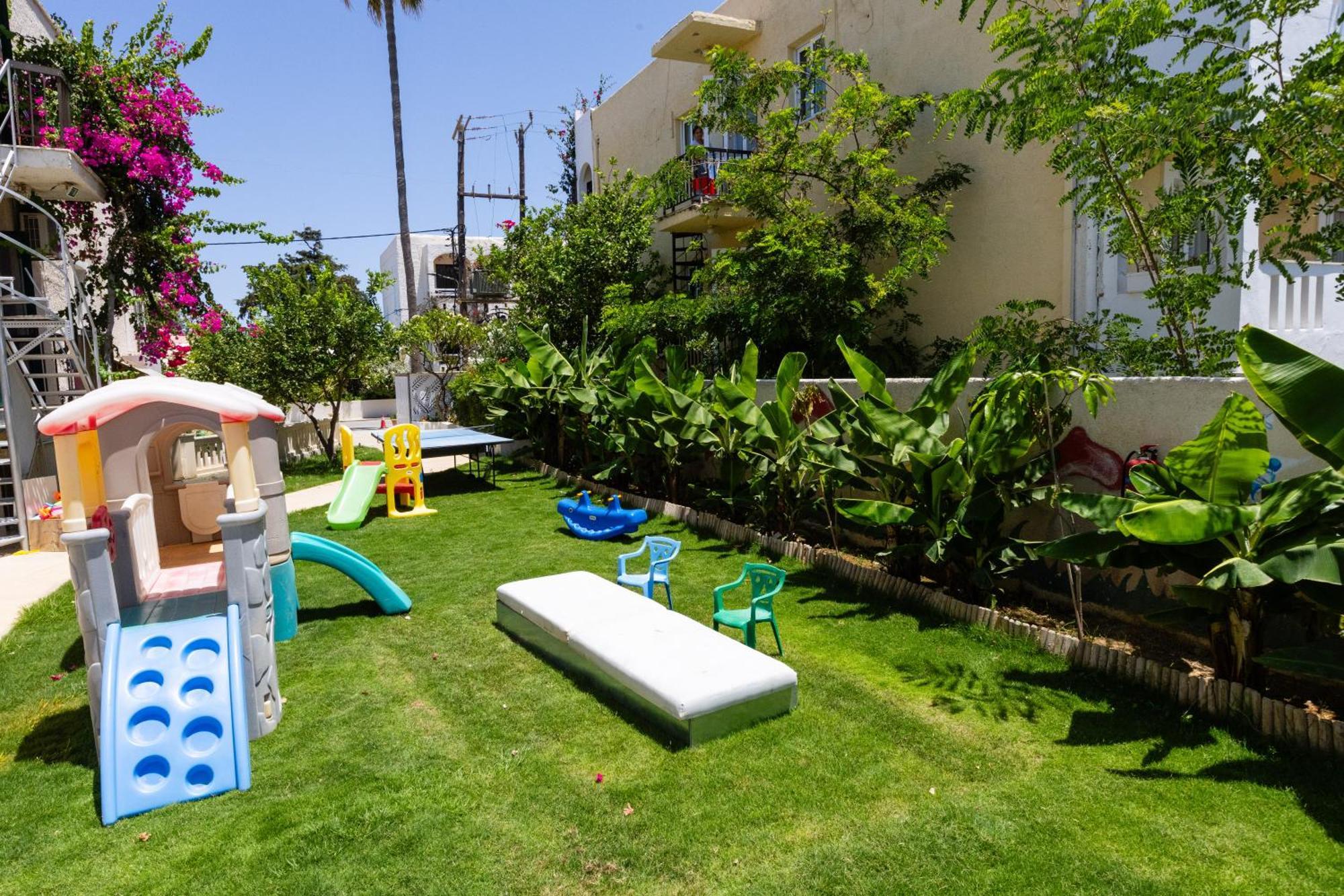 Trefon Hotel Apartments And Family Suites Platanes  Eksteriør billede