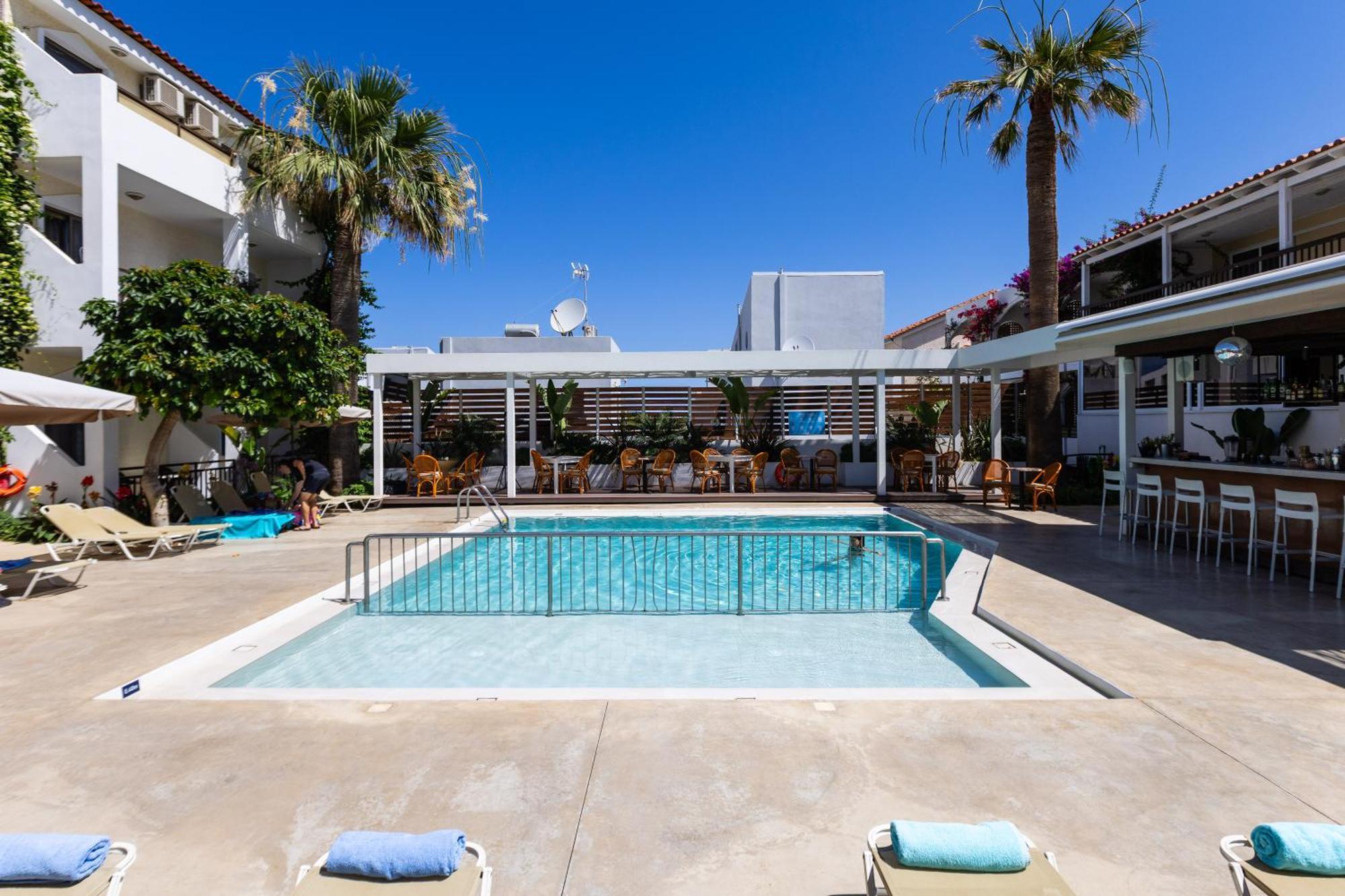 Trefon Hotel Apartments And Family Suites Platanes  Eksteriør billede